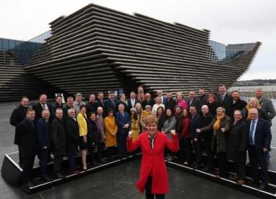 استورجن: بریتانیا رفراندوم دیگری برای استقلال اسکاتلند را بپذیرد