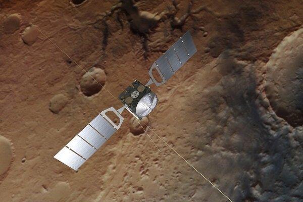 کشف شواهد تازه از وجود 3 دریاچه در عمق مریخ