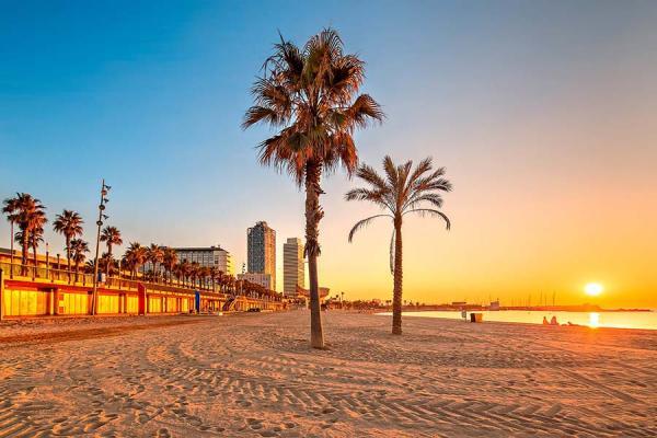 5 منطقه ساحلی برتر در اسپانیا برای تعطیلات 2017