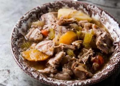 طرز تهیه خورش بوقلمون مجلسی